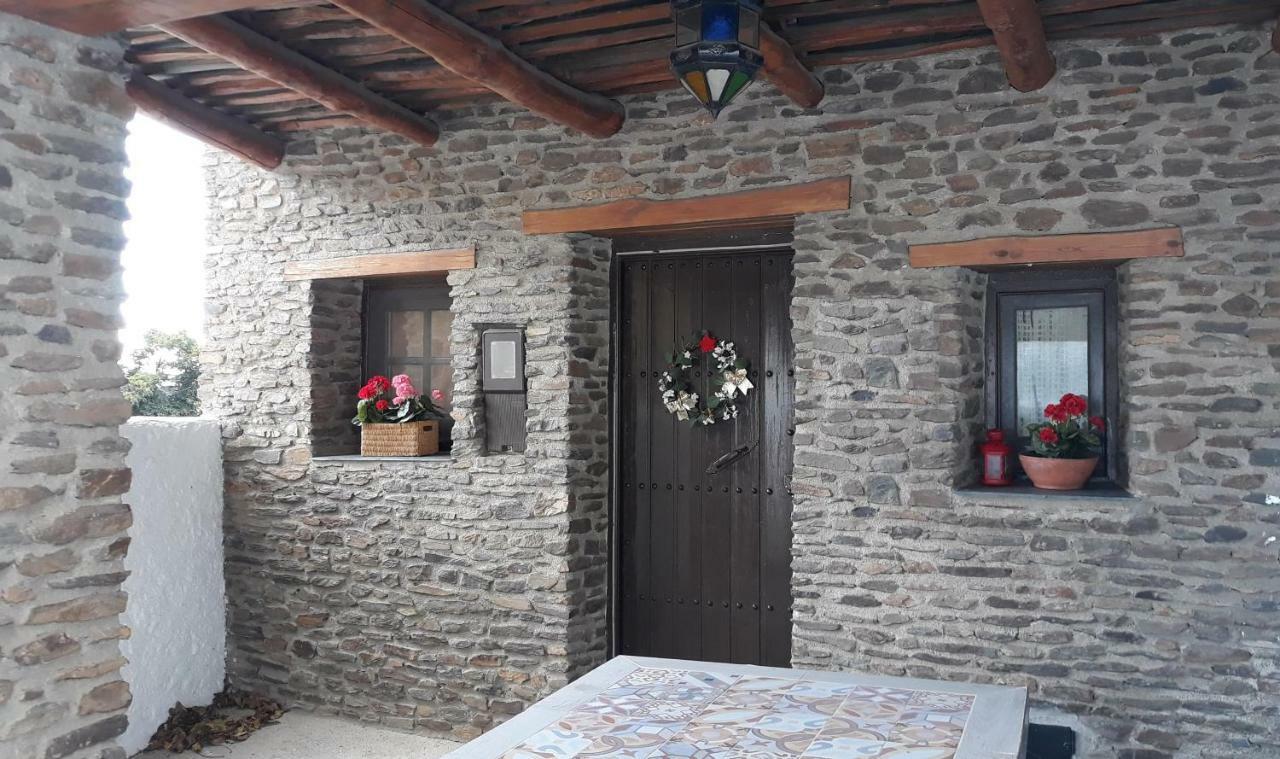 Country house Rural Cuatro Estaciones *